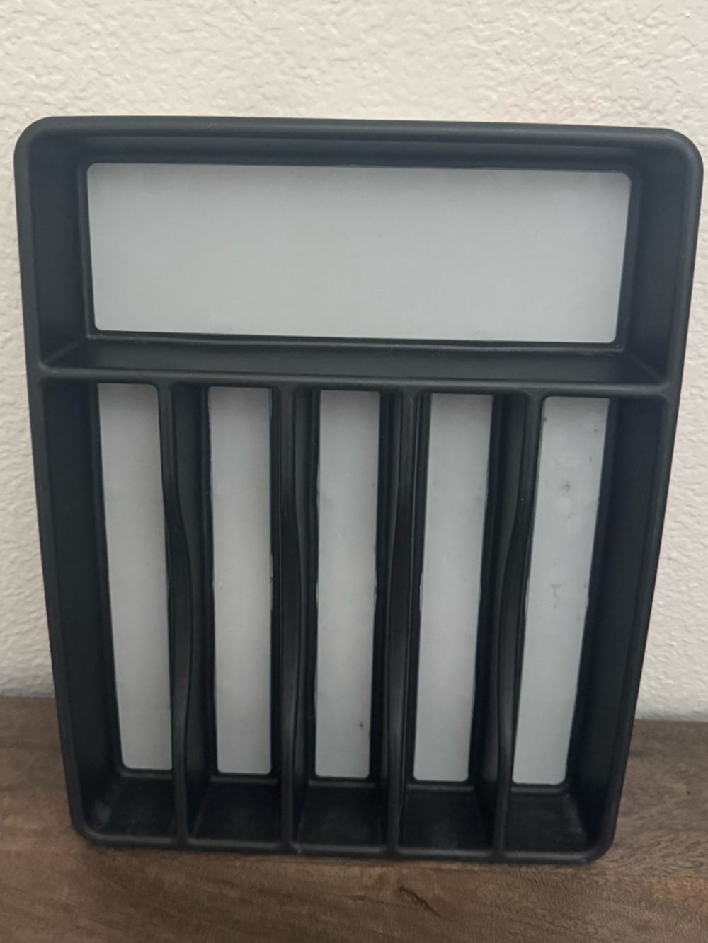 Rubbermaid Non-Slip Utensil Drawer Tray Organizer